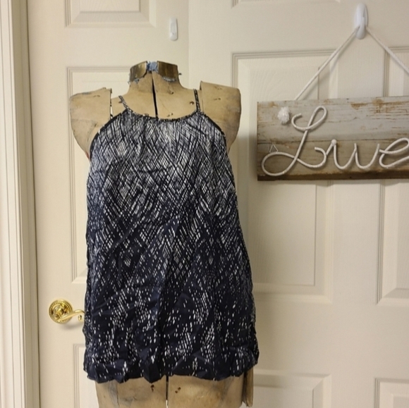 Joie Silk Top Medium - Picture 2 of 14